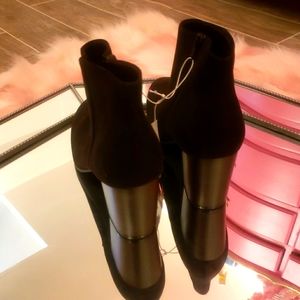 boot from old navy's size 10